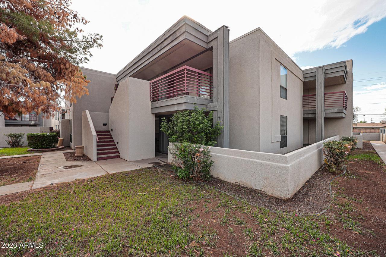 3434 W Danbury Dr. #A115, Phoenix, AZ 85053