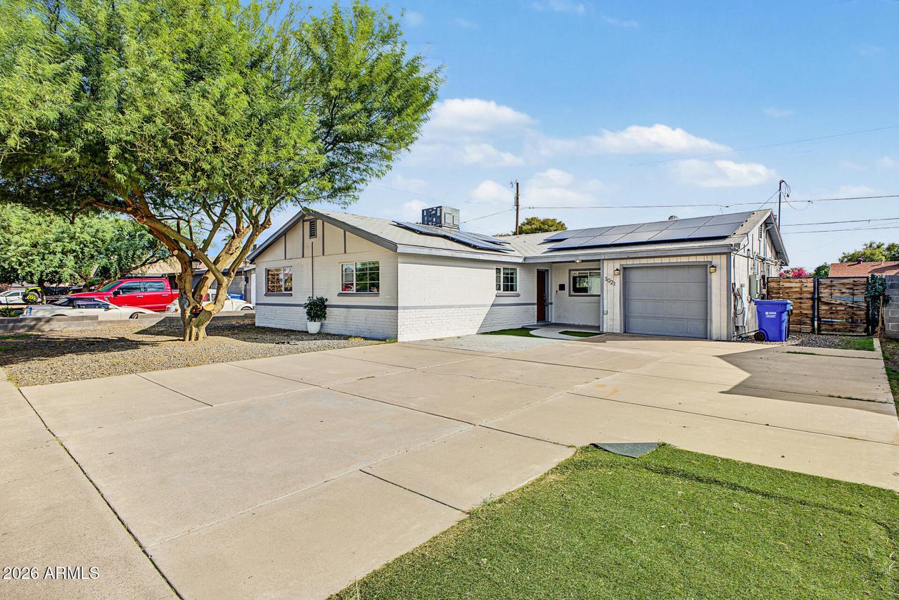 3021 W Bloomfield Rd., Phoenix, AZ 85029