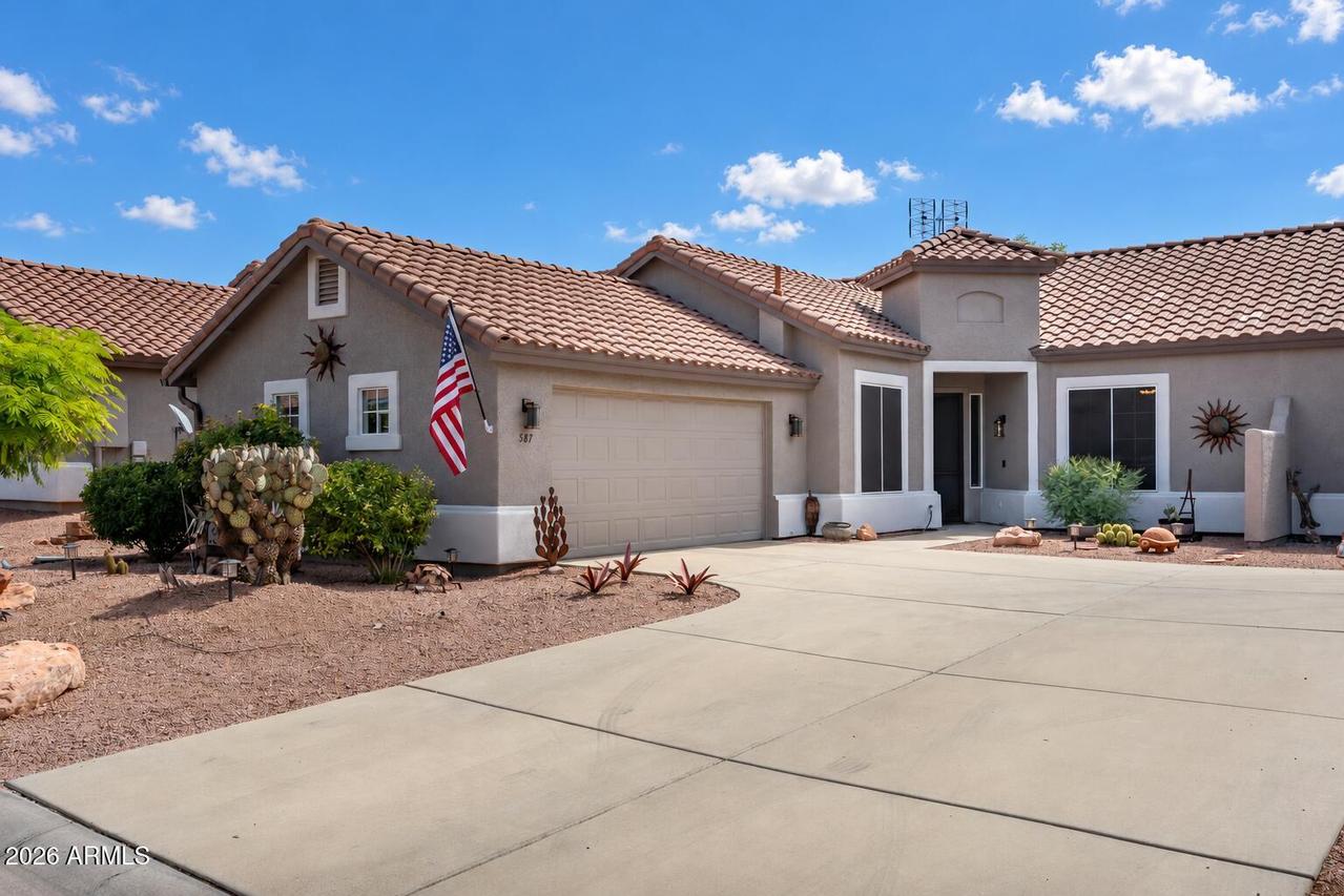 587 S Valle Escondido, Cornville, AZ 86325