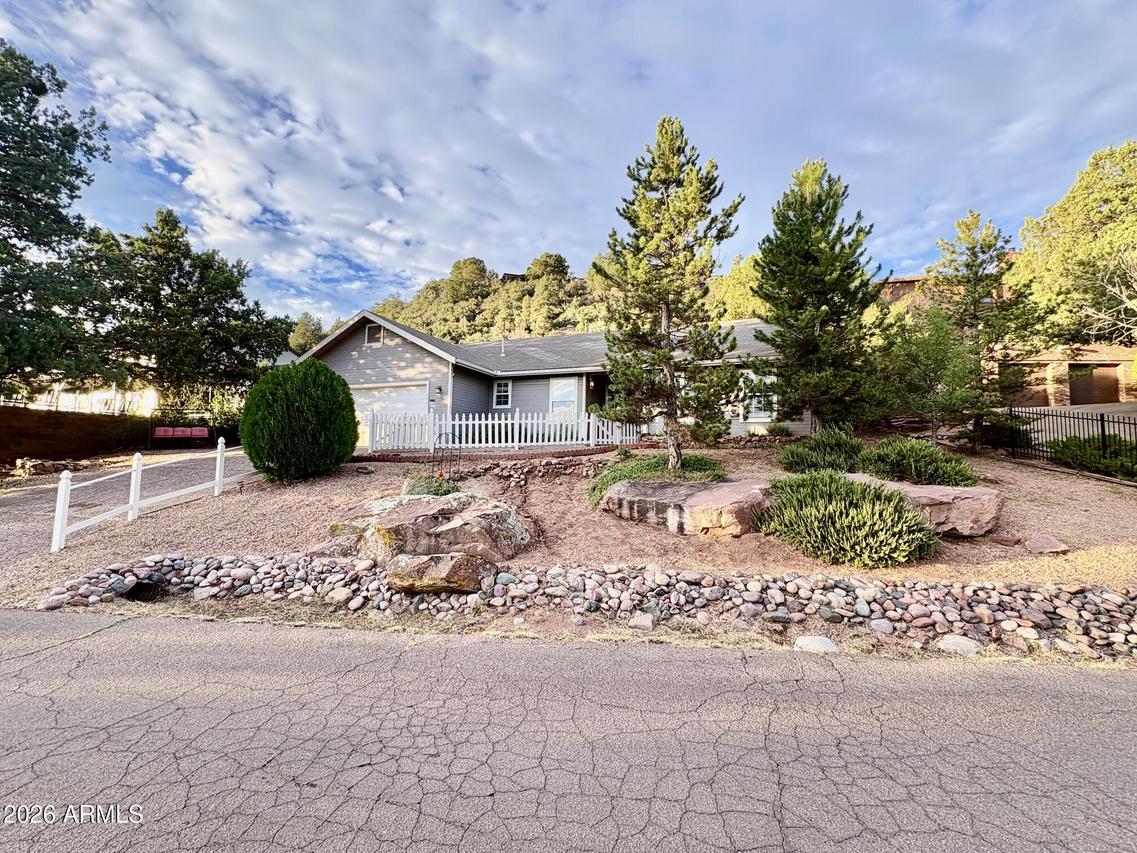 1302 W Lake Dr., Payson, AZ 85541