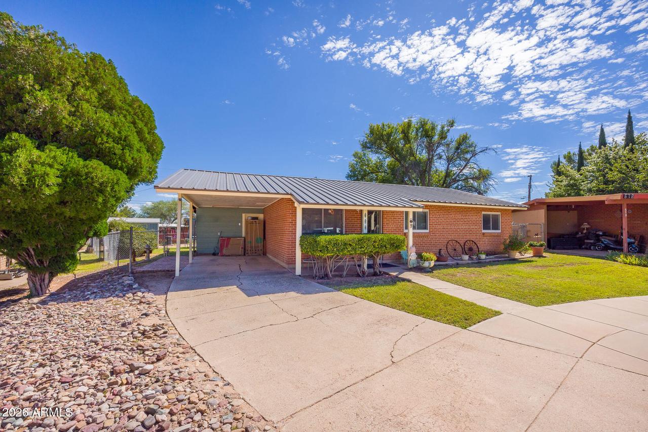624 E San Pedro Cir., Benson, AZ 85602