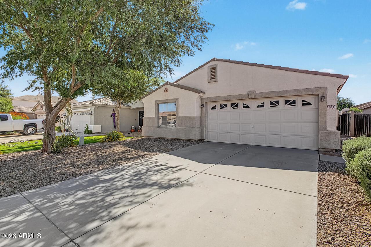 821 E Nardini St., San Tan Valley, AZ 85140
