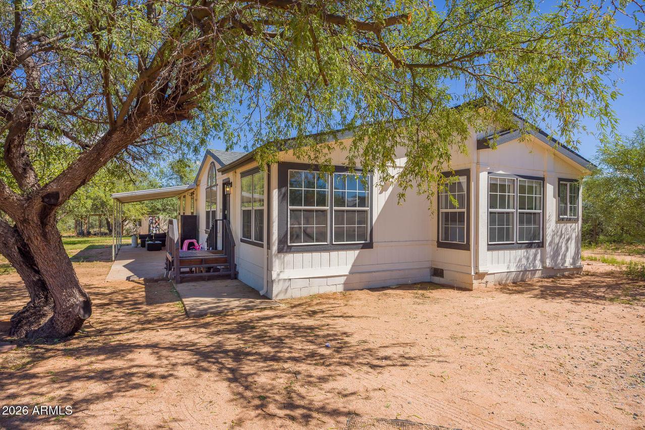 2498 W Columbine Ln., Benson, AZ 85602