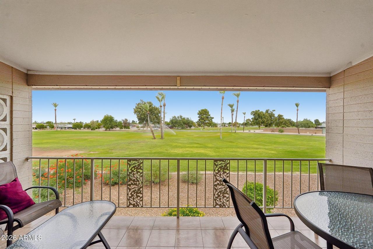 10840 N Fairway Ct. #EAST, Sun City, AZ 85351