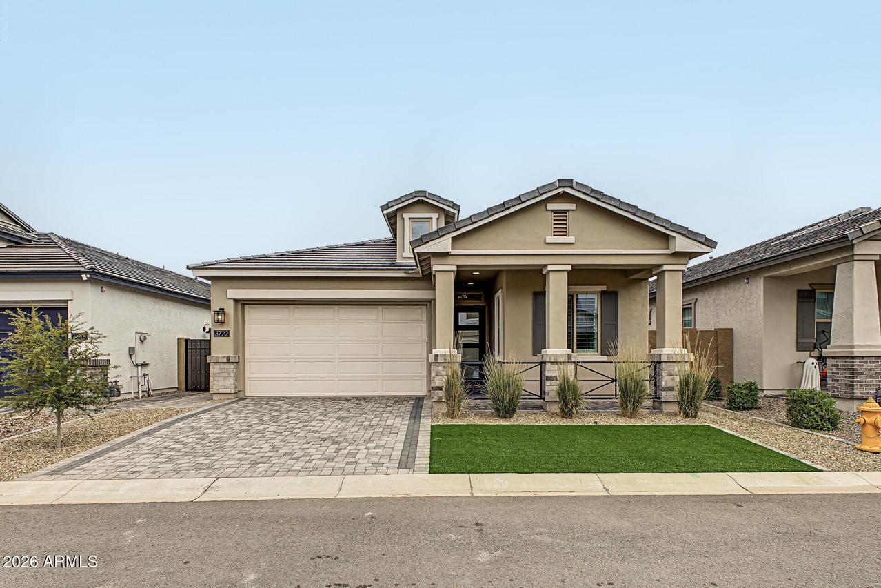 3722 E Rochelle Cir., Mesa, AZ 85213