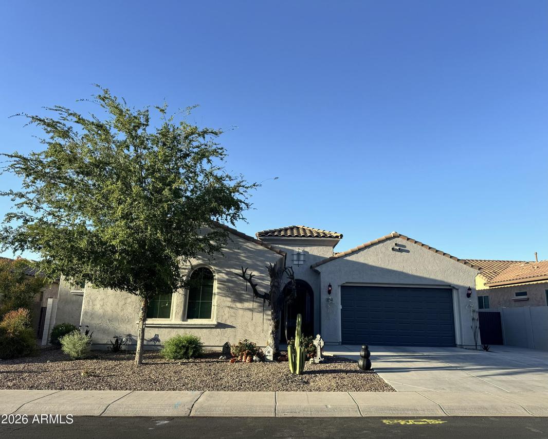 10910 E Travertine Ave., Mesa, AZ 85212