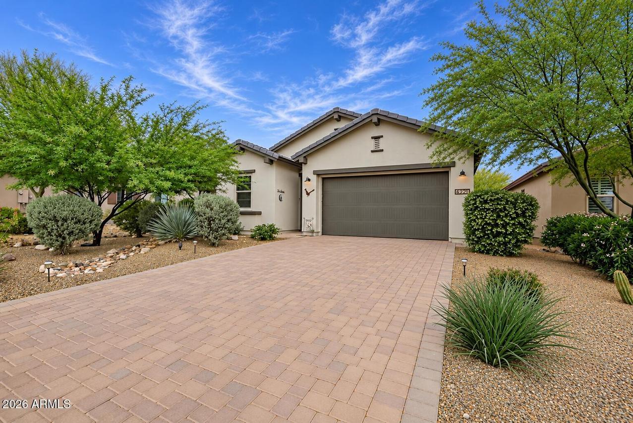 4221 Sawbuck Way, Wickenburg, AZ 85390
