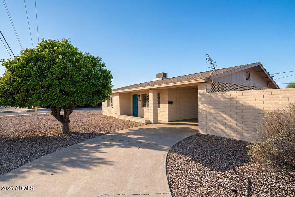 11804 N 111th Ave., Youngtown, AZ 85363