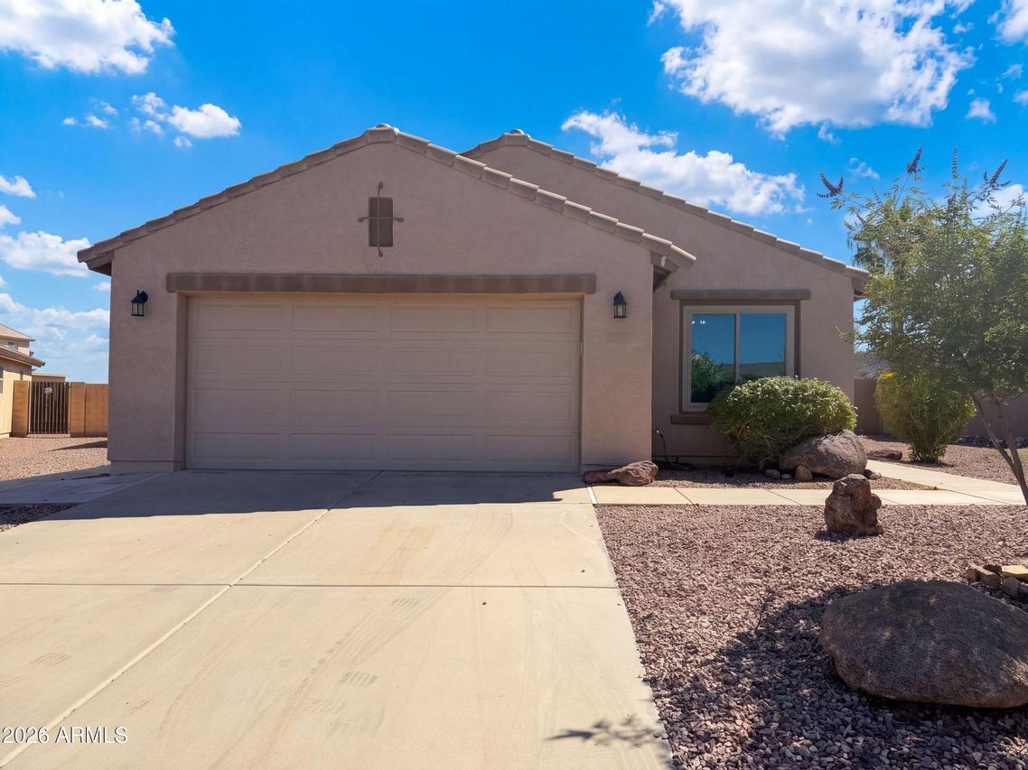 859 W Desert Seasons Dr., San Tan Valley, AZ 85143