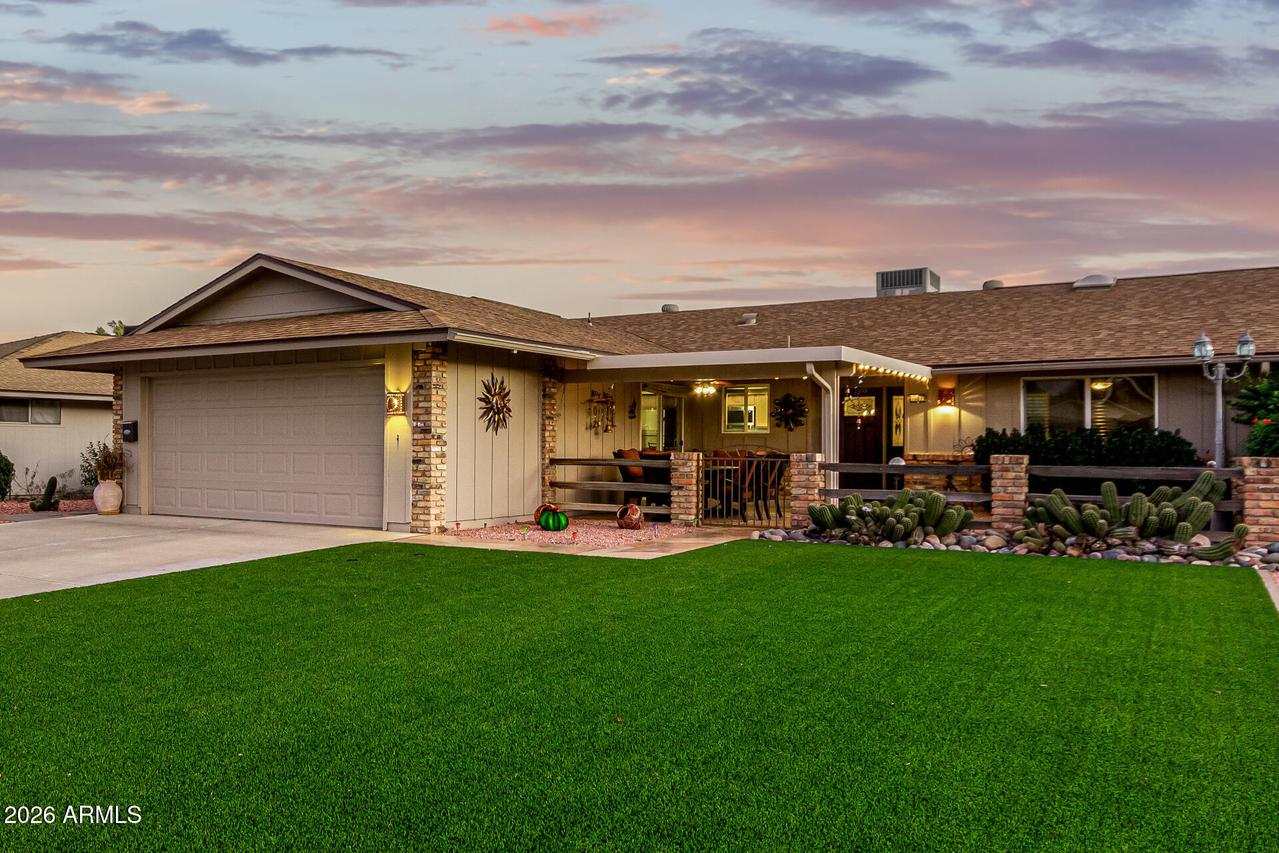 10811 W Mountain View Rd., Sun City, AZ 85351