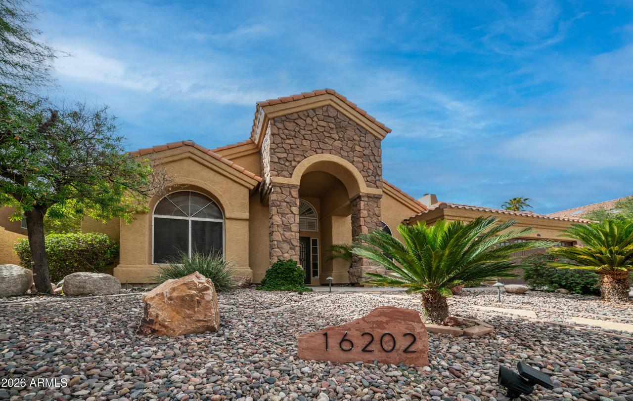 16202 S 33rd Pl., Phoenix, AZ 85048