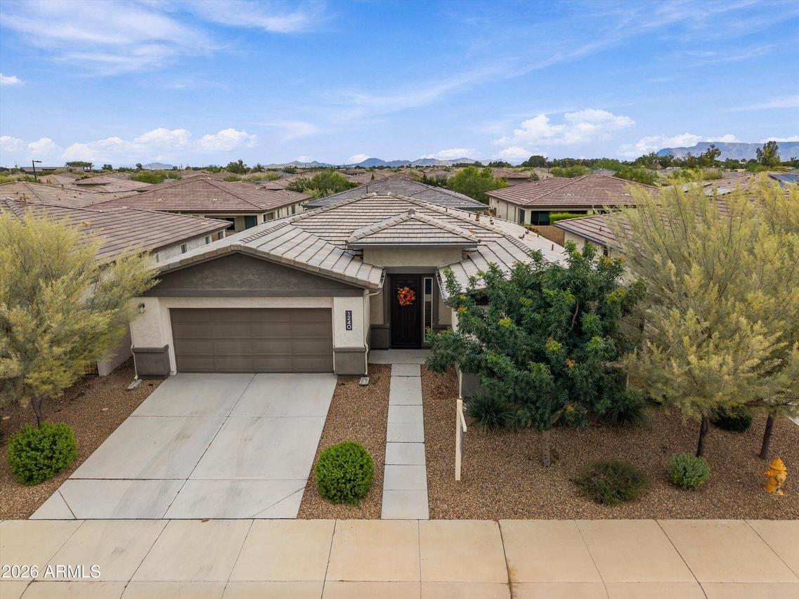 1240 W Camina Buena Vista, San Tan Valley, AZ 85140