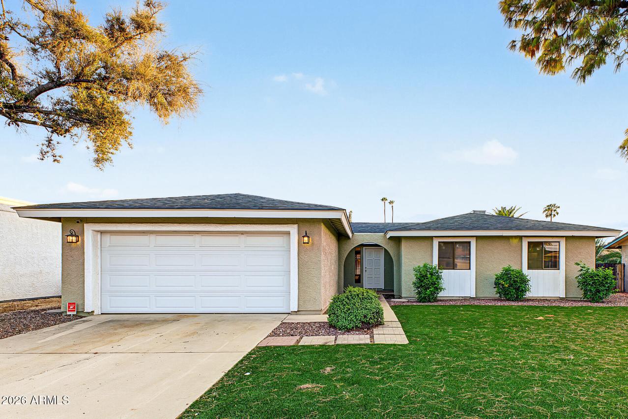 4829 W Hatcher Rd., Glendale, AZ 85302