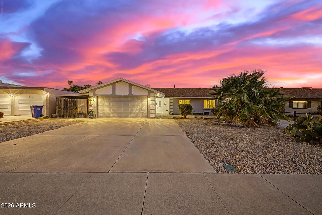 3201 W Acoma Dr., Phoenix, AZ 85053