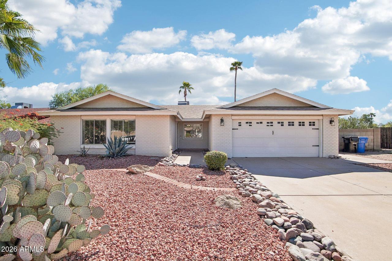4352 E Cherokee St., Phoenix, AZ 85044