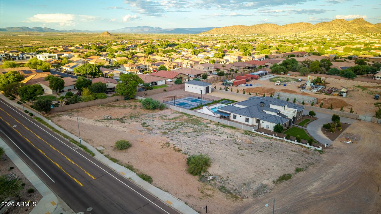 27504 N 99th Ave., Peoria, AZ 85383