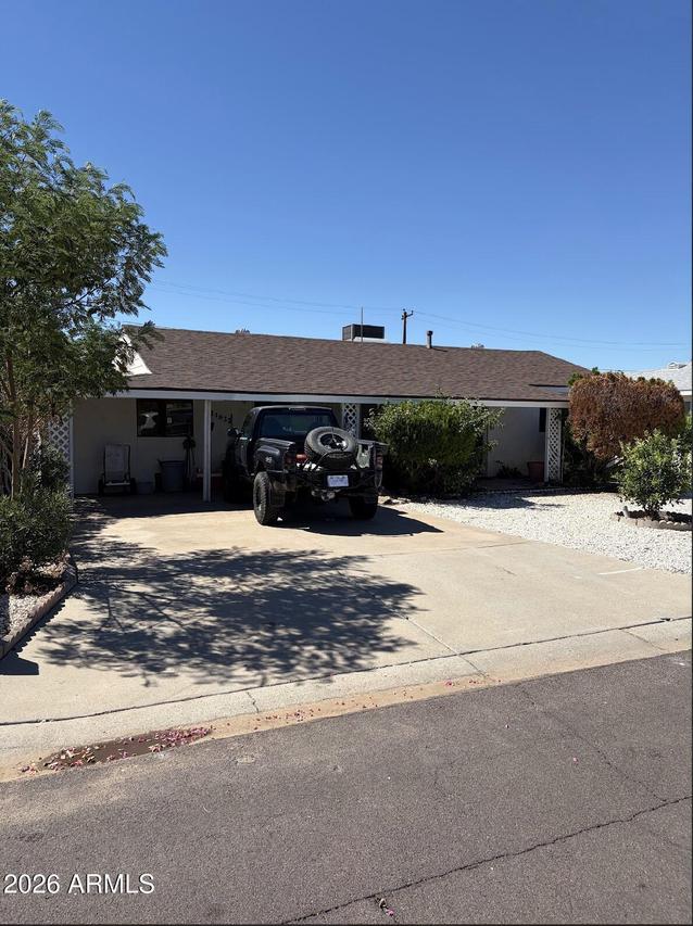 11822 N 112th Dr., Youngtown, AZ 85363