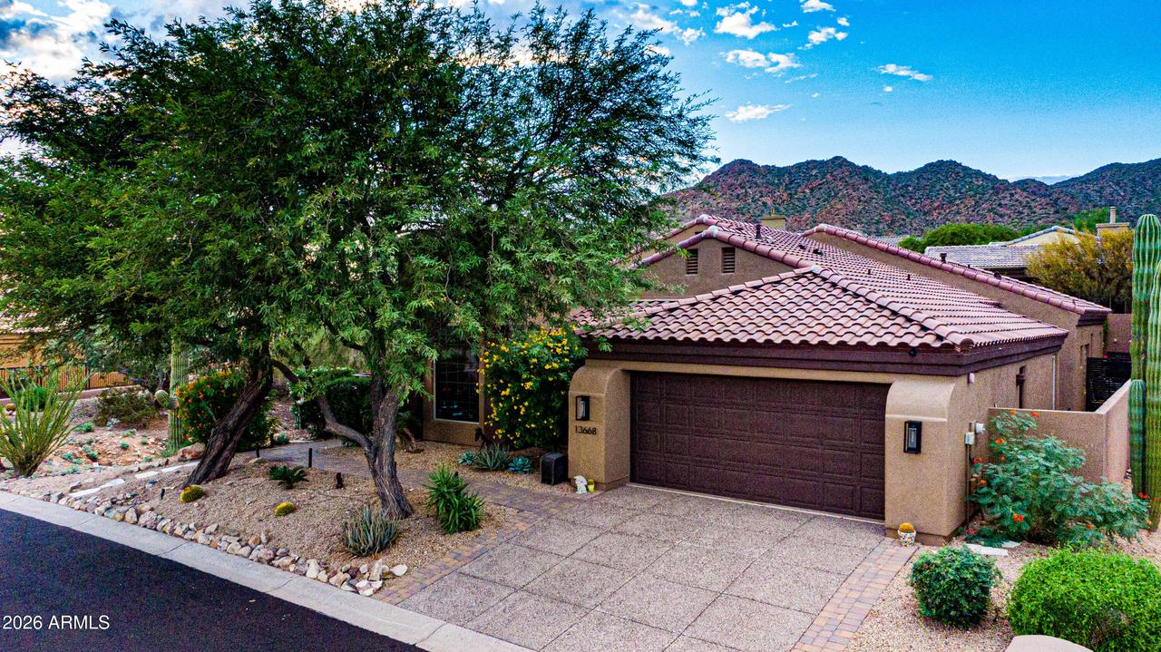 13668 E Paradise Dr., Scottsdale, AZ 85259