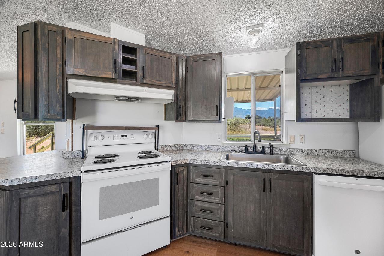 4925 S Natoma Tr., Sierra Vista, AZ 85650