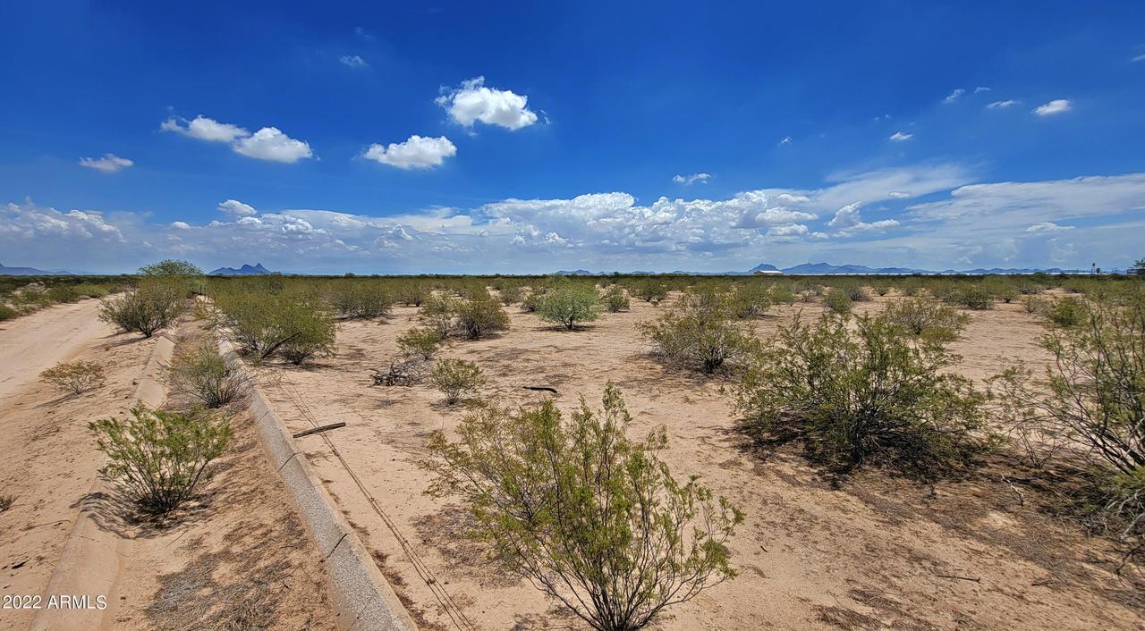 W Lewis St. #2, Eloy, AZ 85131