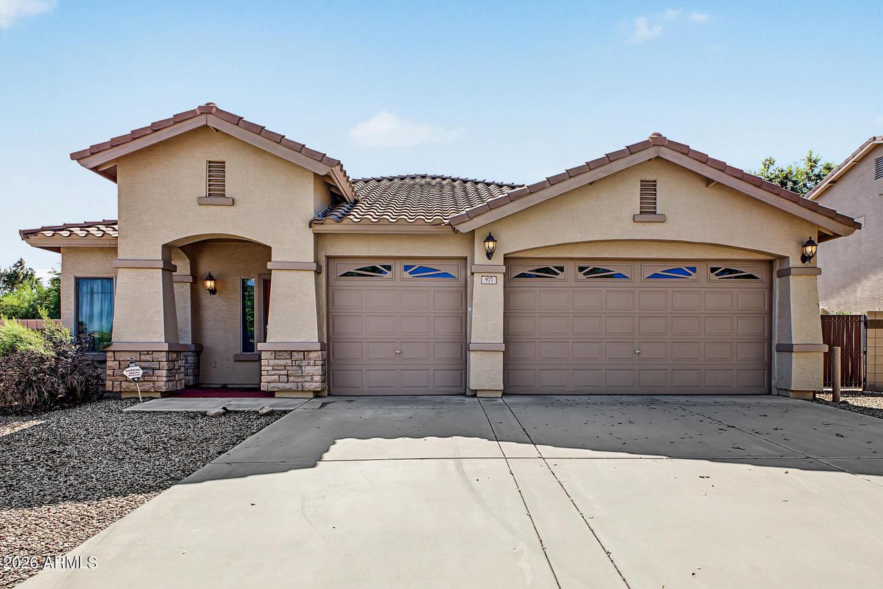 977 E Chelsea Dr., San Tan Valley, AZ 85140