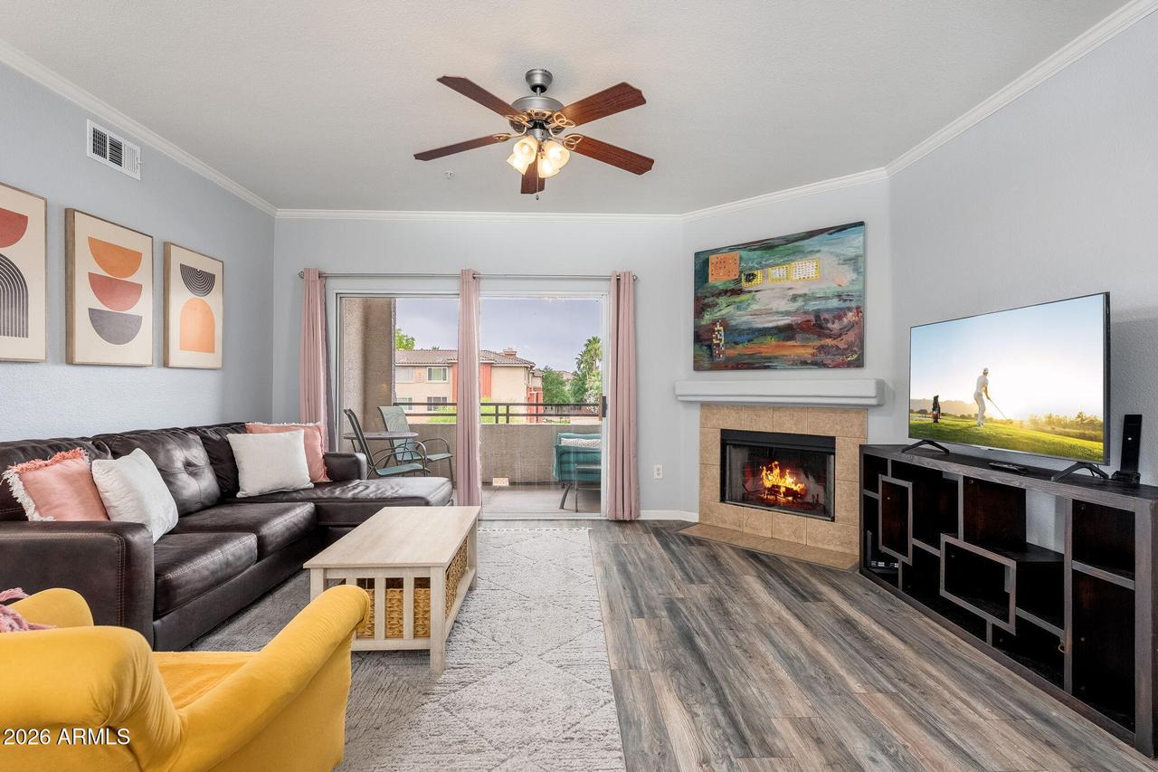 5345 E Van Buren St. #364, Phoenix, AZ 85008