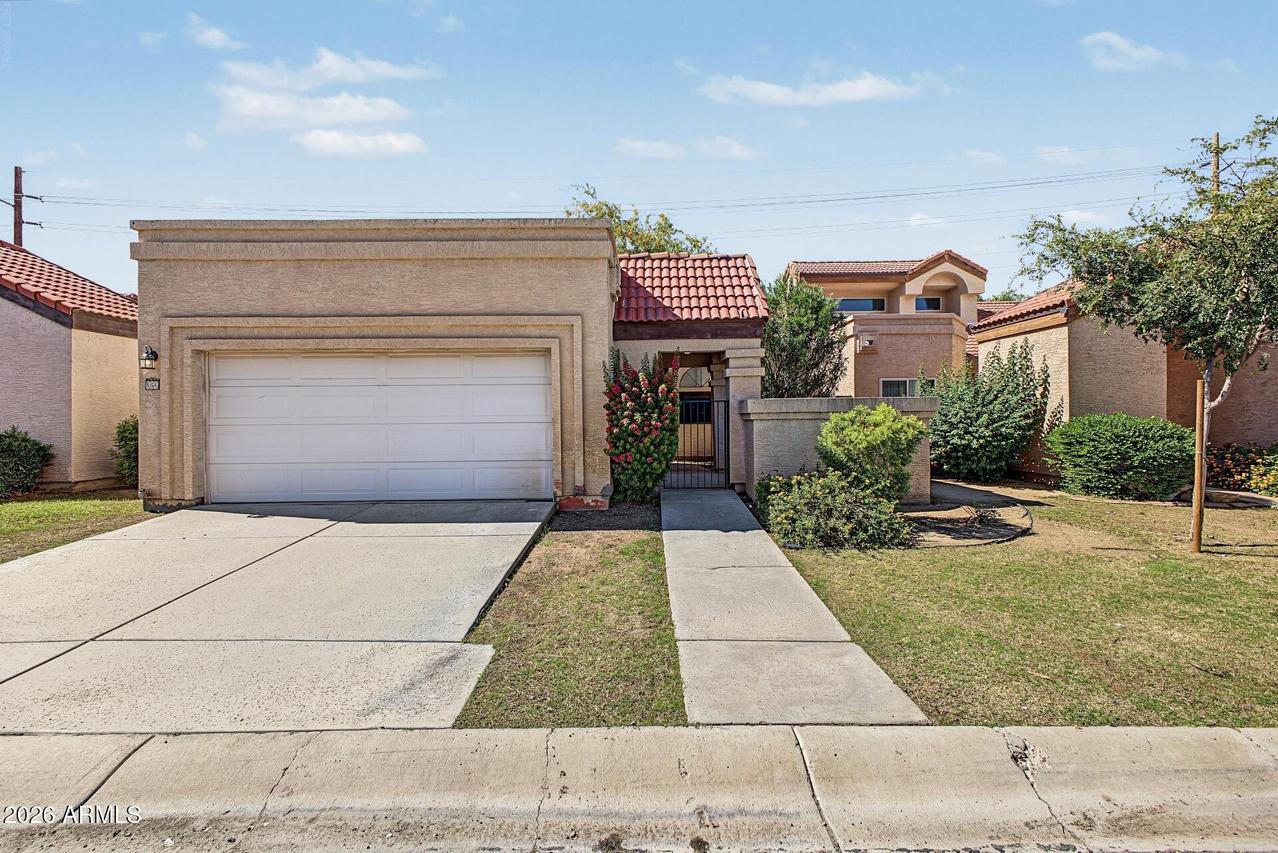 566 N Aspen Dr., Chandler, AZ 85226