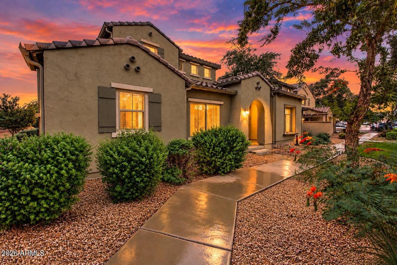 3630 W Thalia Ct., Phoenix, AZ 85086