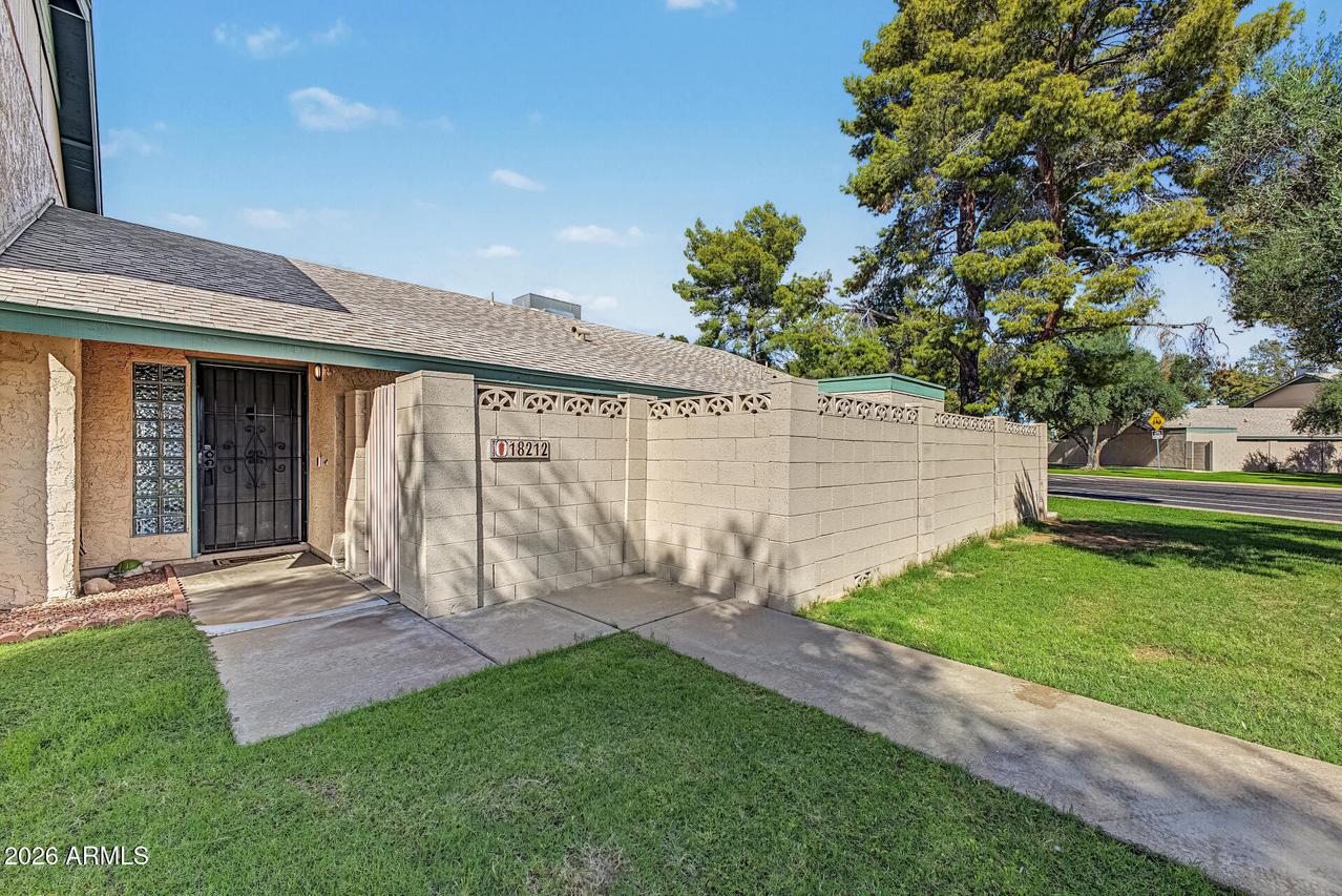 18212 N 45th Ave., Glendale, AZ 85308