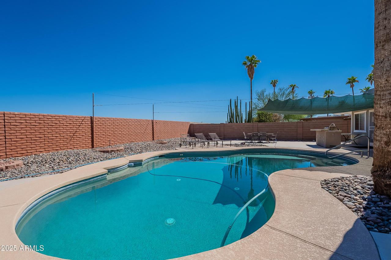 12311 W Rock Springs Dr., Sun City West, AZ 85375