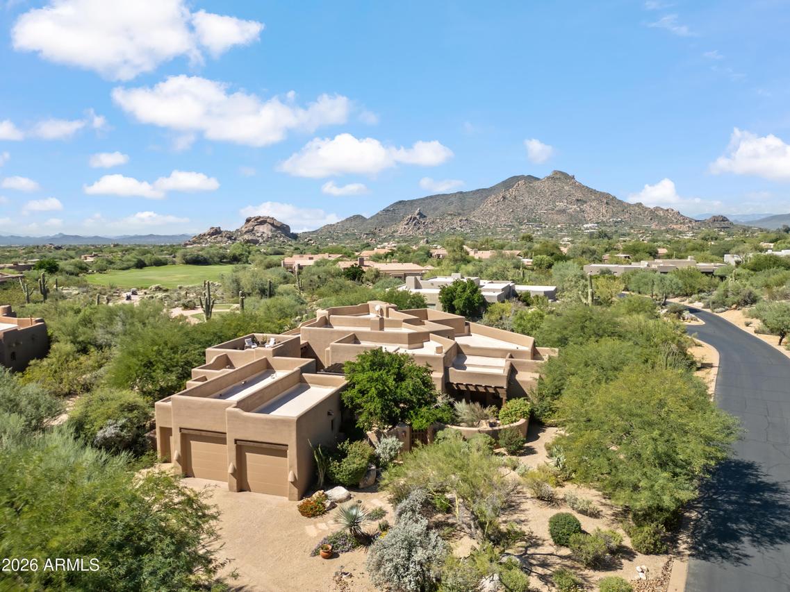 7827 E Old Paint Tr., Scottsdale, AZ 85266