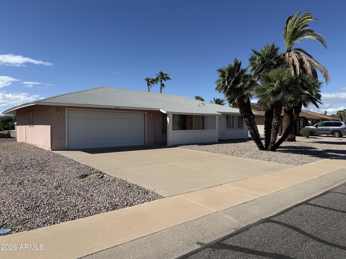 17414 N Calico Dr., Sun City, AZ 85373