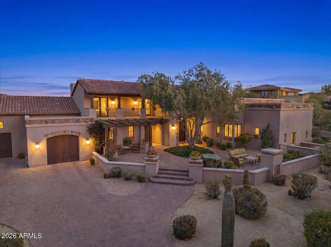 9820 E Thompson Peak Pkwy. #824, Scottsdale, AZ 85255