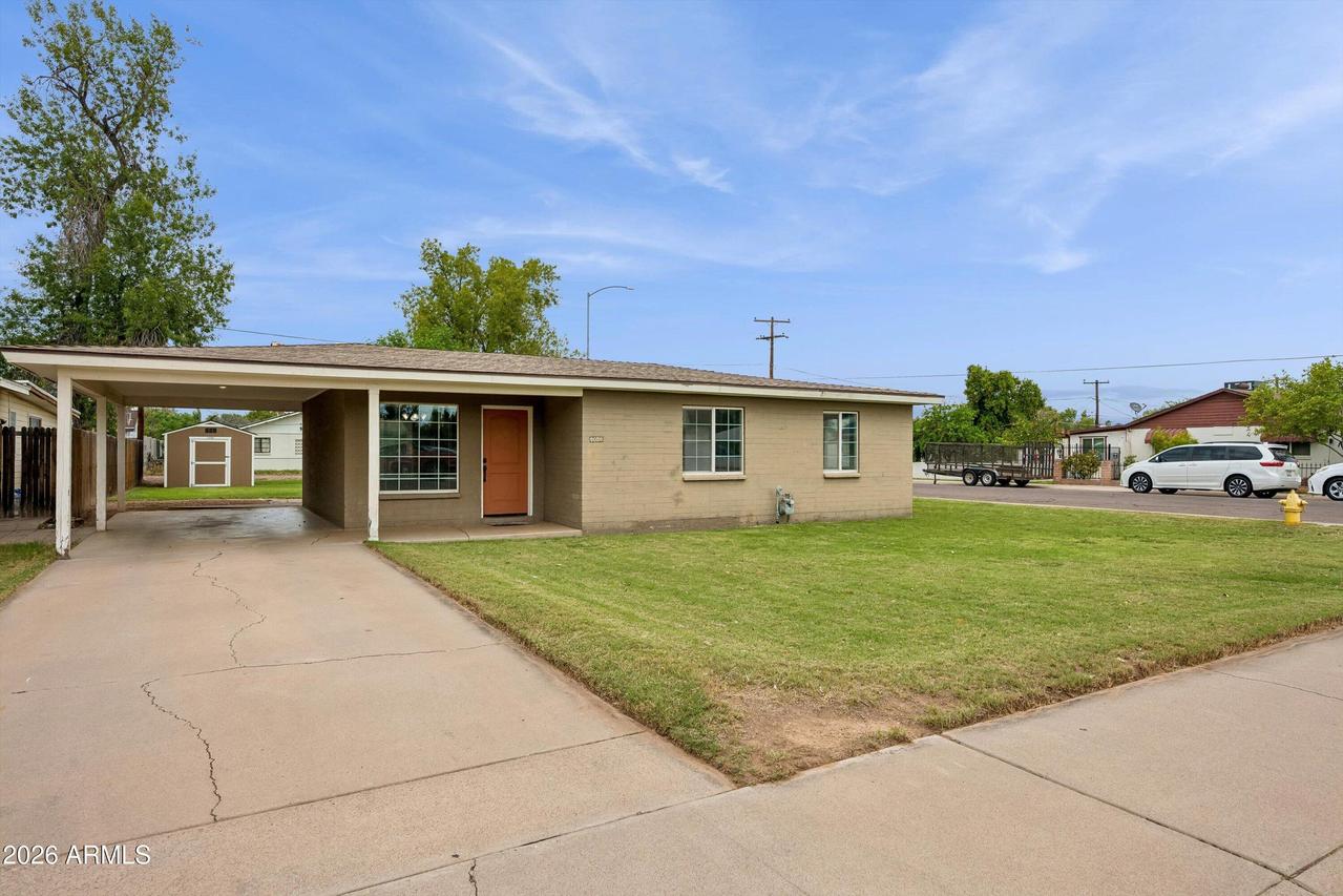 1056 E Nielson Ave., Mesa, AZ 85204