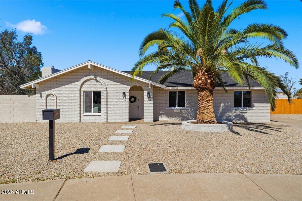 3730 W Mescal St., Phoenix, AZ 85029