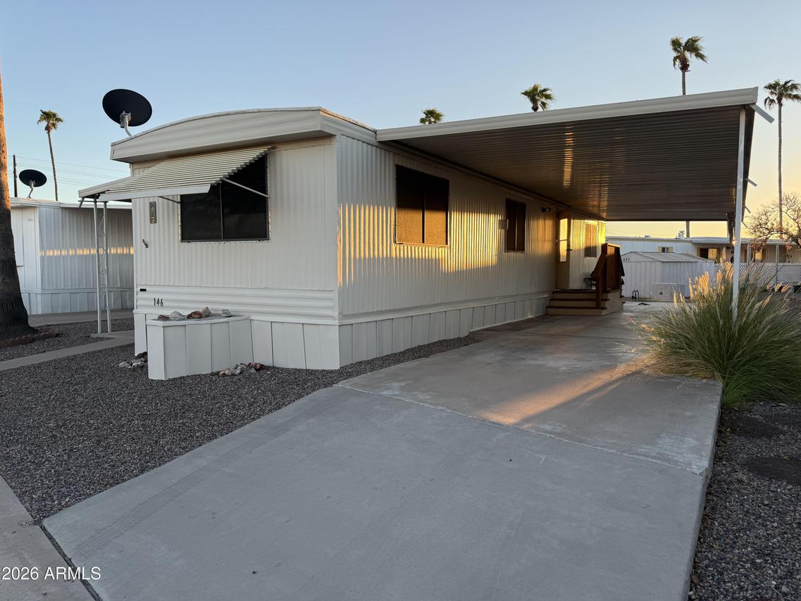 305 S Val Vista Dr. #146, Mesa, AZ 85204