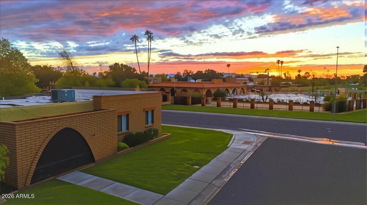 2139 E Ellis Dr., Tempe, AZ 85282