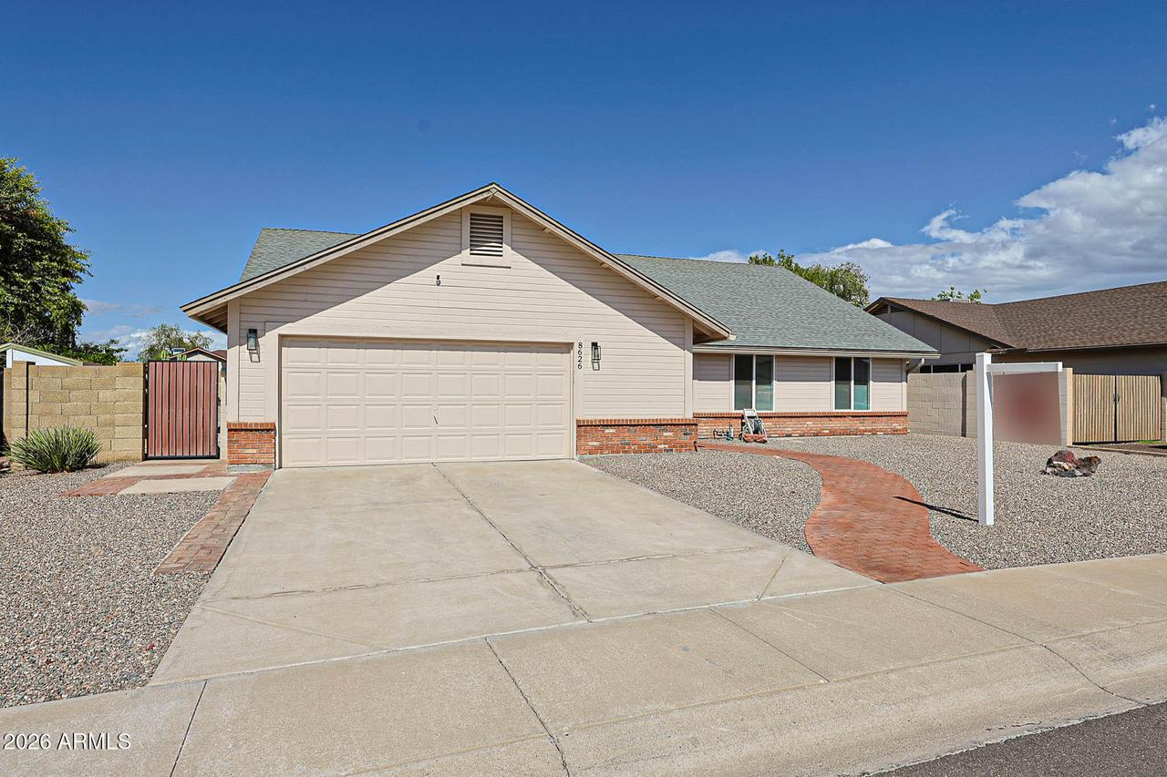 8626 W Greenbrian Dr., Peoria, AZ 85382