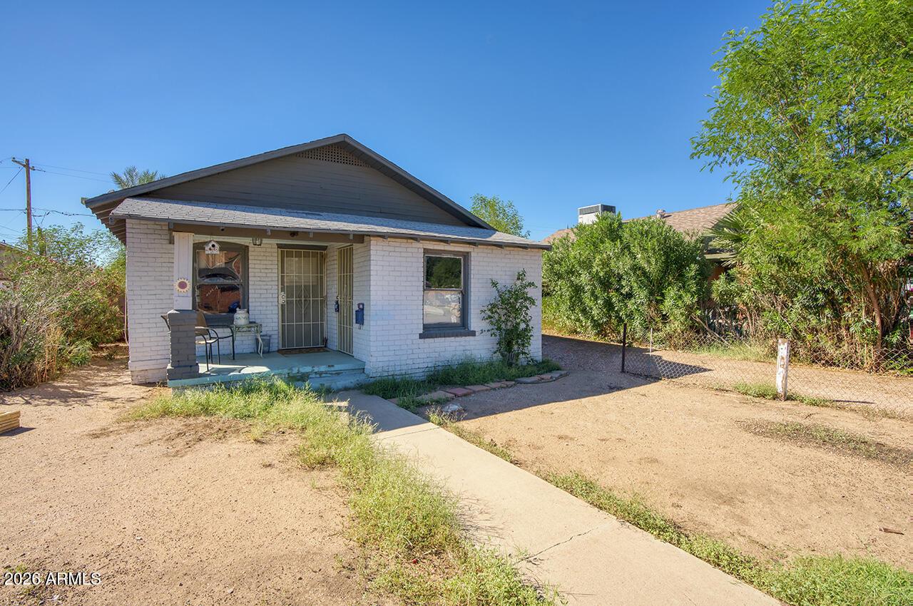 2506 N 11th St., Phoenix, AZ 85006