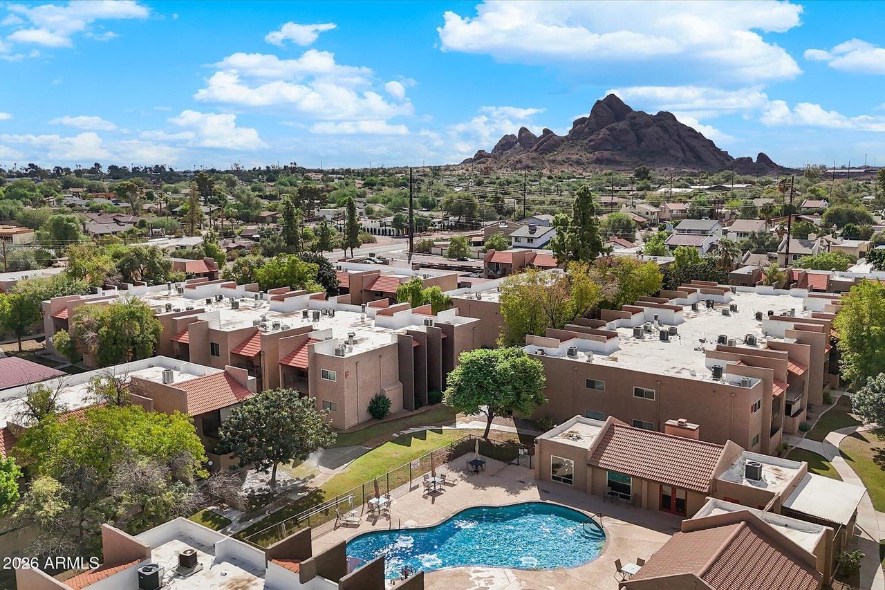 5525 E Thomas Rd. #P8, Phoenix, AZ 85018