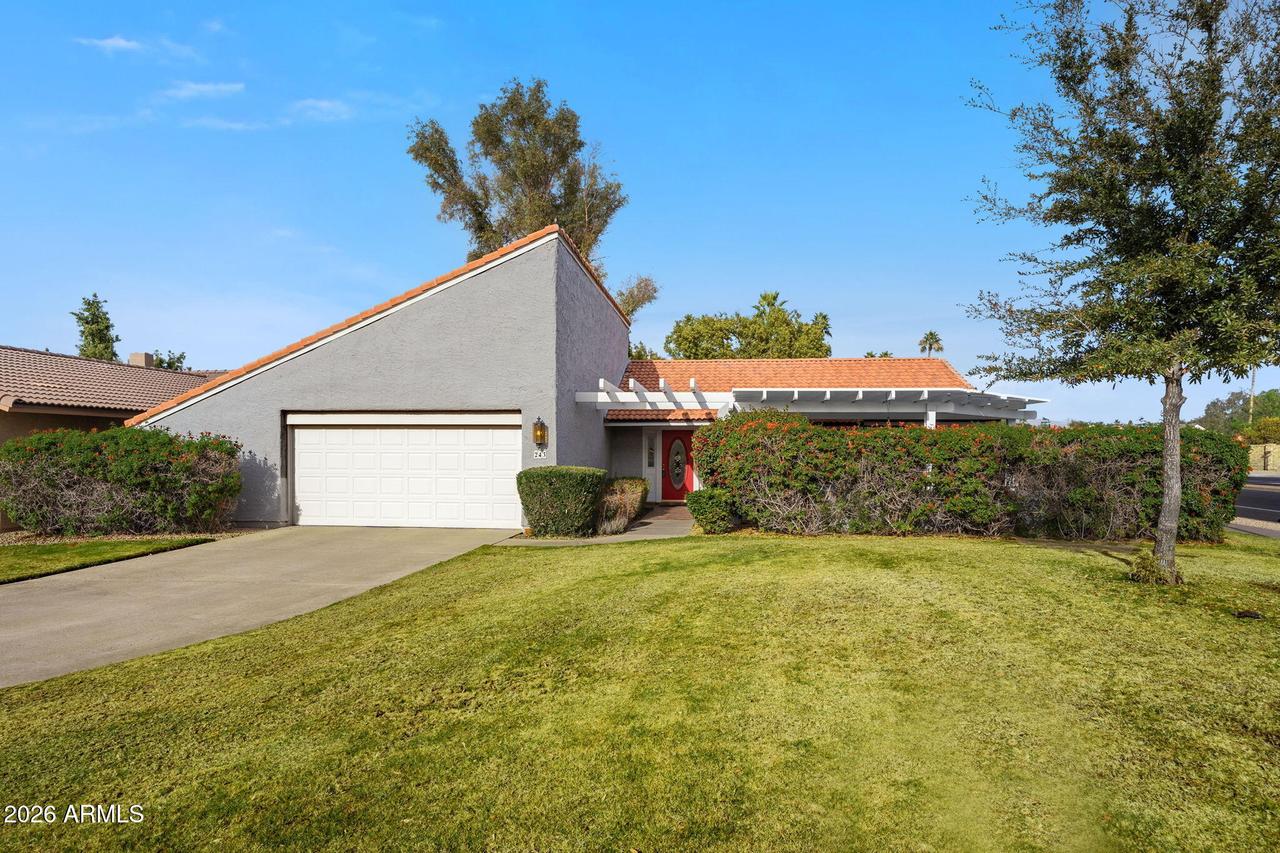 243 Leisure World, Mesa, AZ 85206