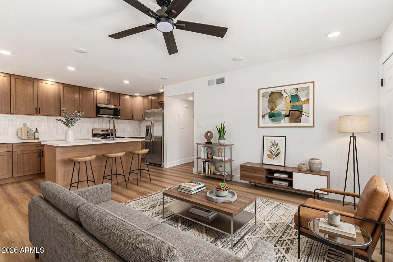 1245 W 1st St. #219, Tempe, AZ 85281