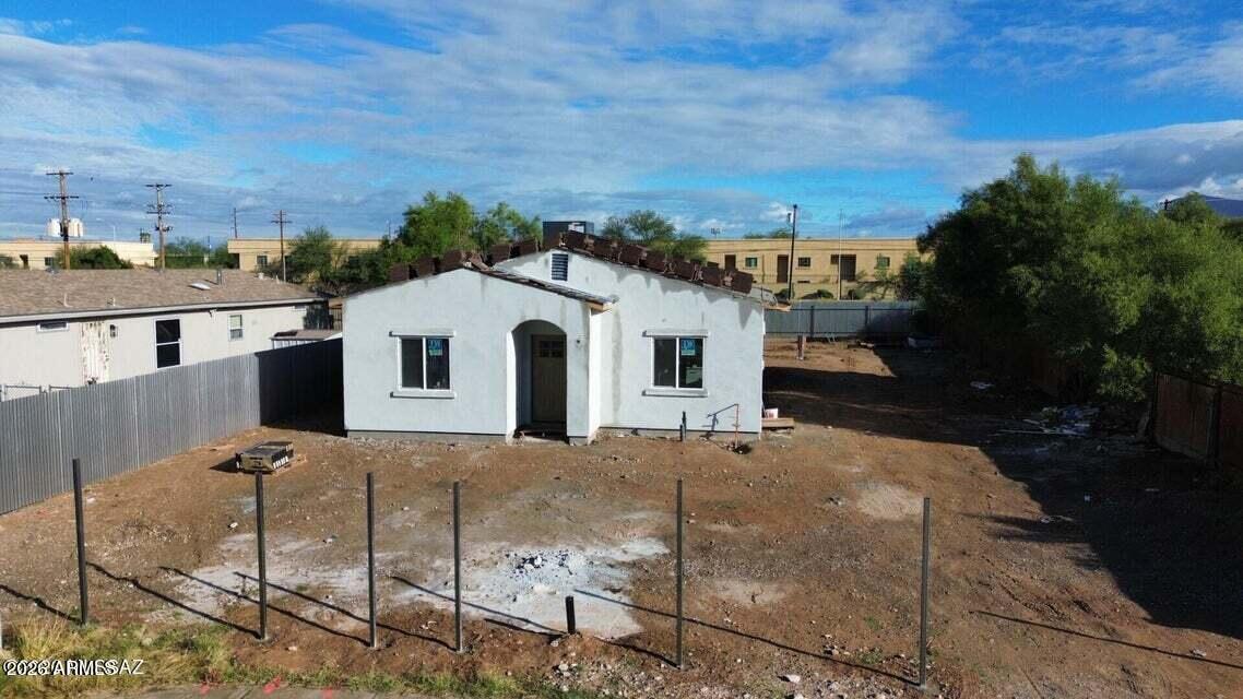 822 W Florence St., Tucson, AZ 85705