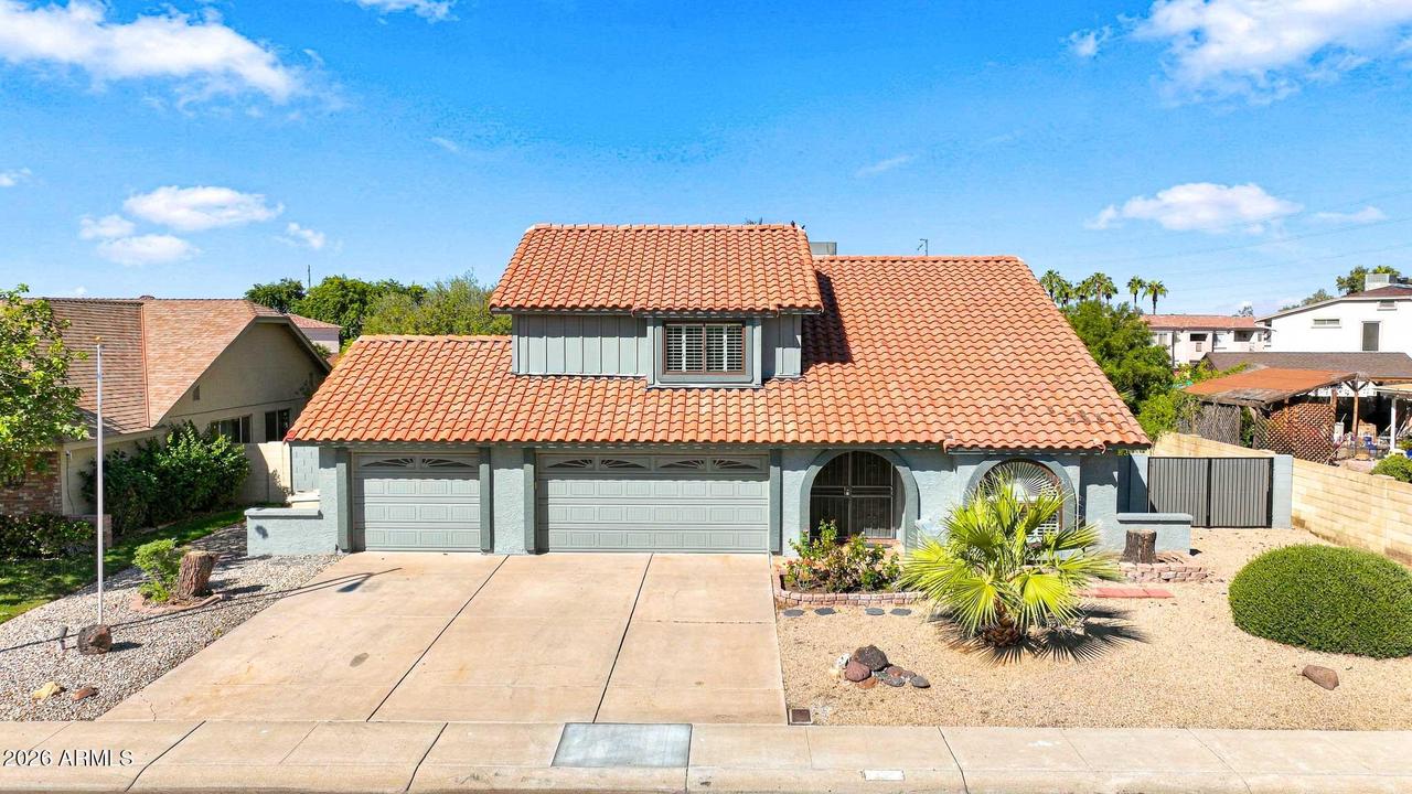 12022 N 65th Ave., Glendale, AZ 85304