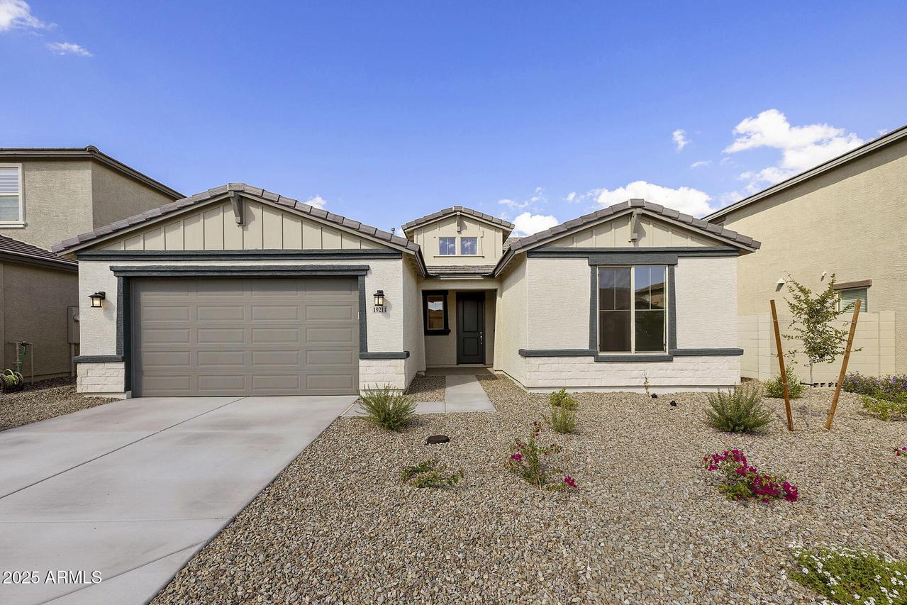 19214 W Missouri Ave., Litchfield Park, AZ 85340