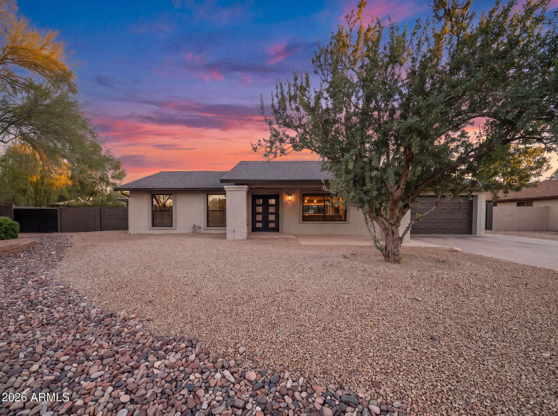 4641 E Sheena Dr., Phoenix, AZ 85032
