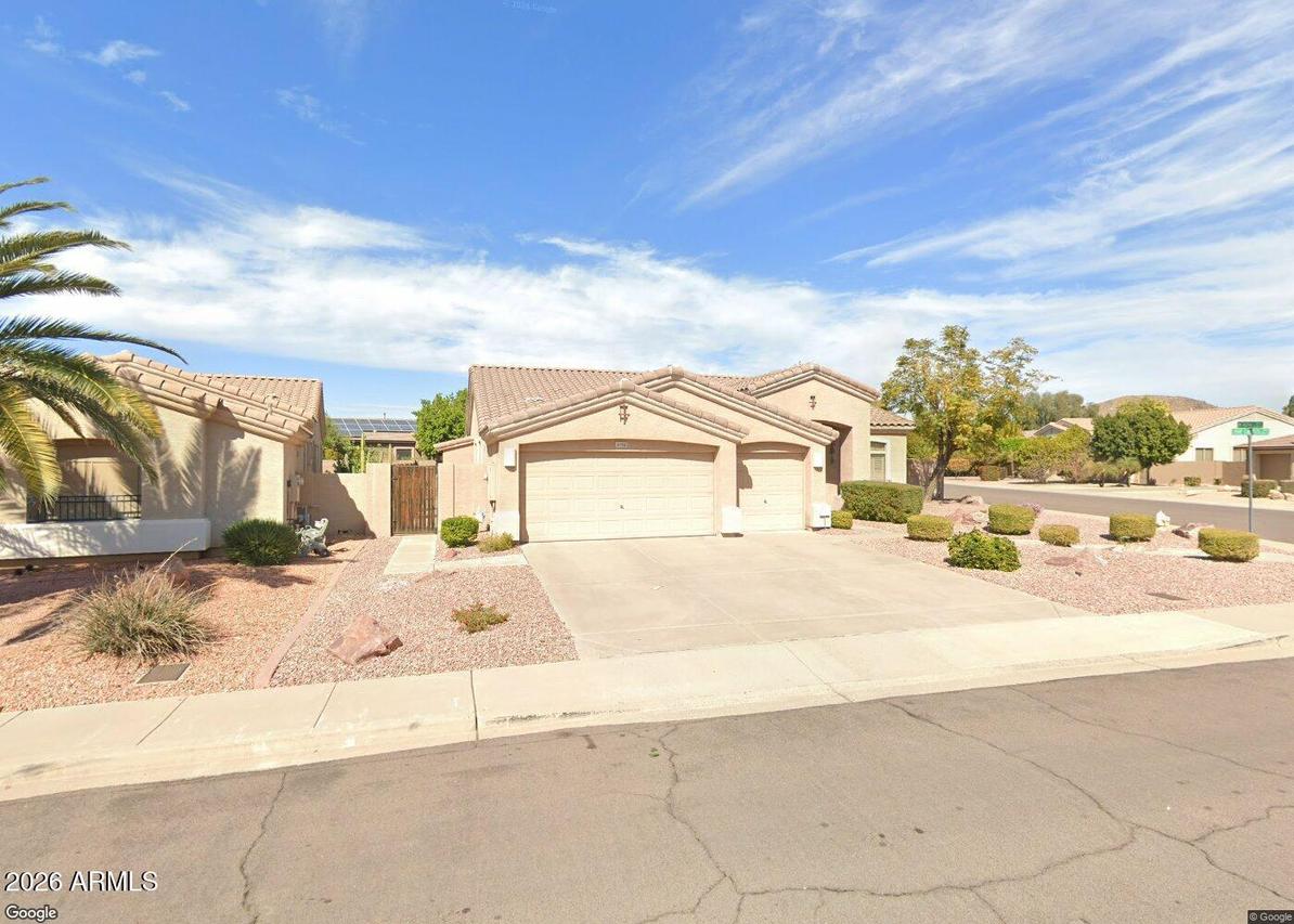 6756 W Lone Cactus Dr., Glendale, AZ 85308