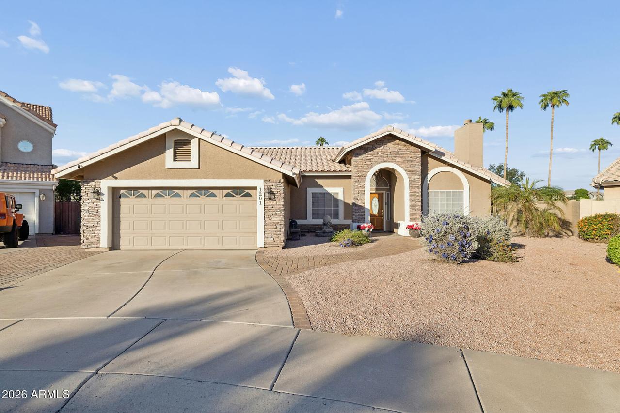 1201 W Cove Dr., Gilbert, AZ 85233