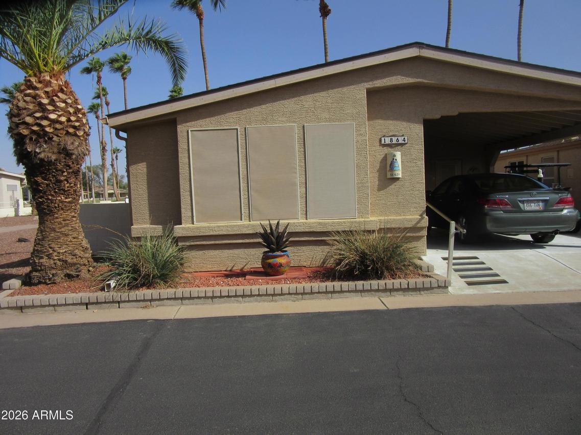 1864 E Torrey Pines Ln., Chandler, AZ 85249