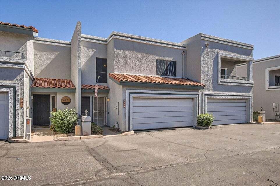 8619 N Shadow Ln., Peoria, AZ 85345